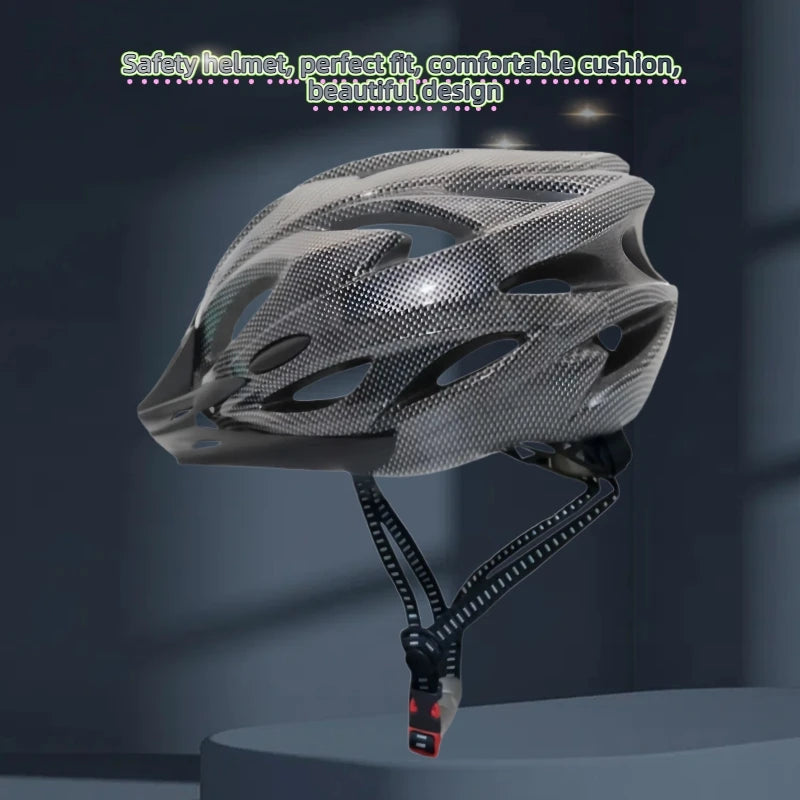 Lightweight bicycle helmet with comfortable lining hollow design