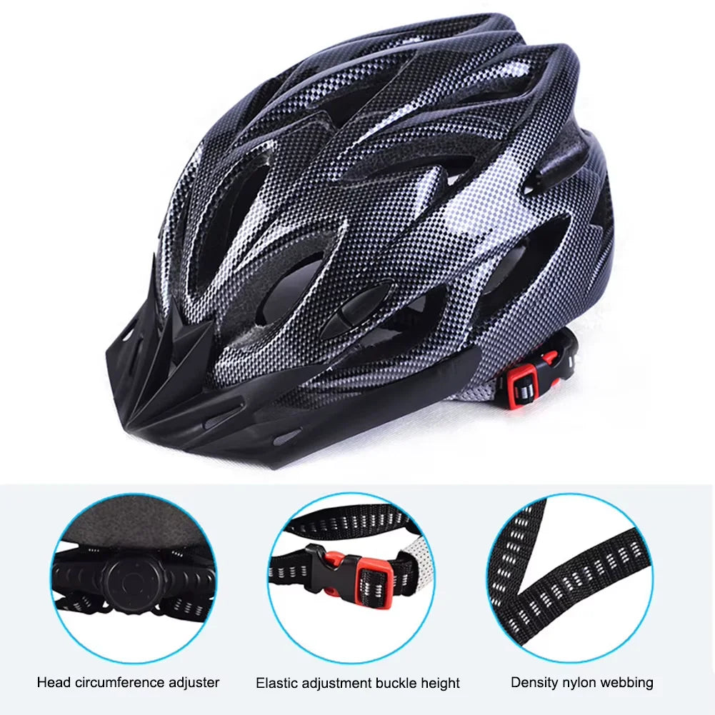 Lightweight bicycle helmet with comfortable lining hollow design