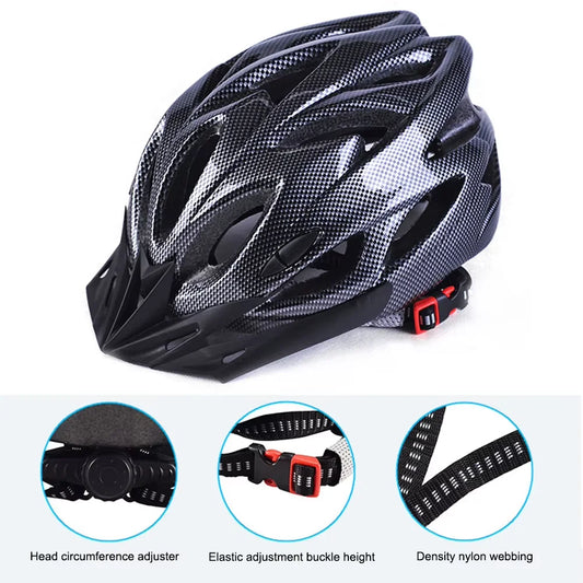Lightweight bicycle helmet with comfortable lining hollow design