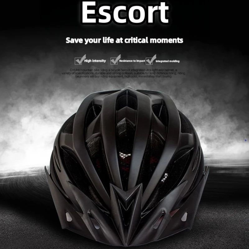 Lightweight bicycle helmet with comfortable lining hollow design