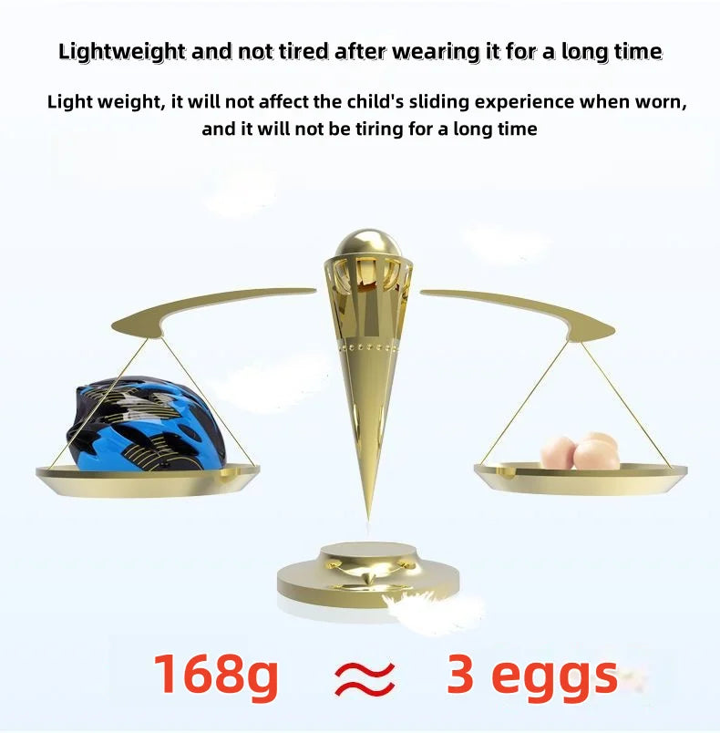 Lightweight bicycle helmet with comfortable lining hollow design