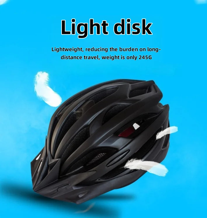 Lightweight bicycle helmet with comfortable lining hollow design